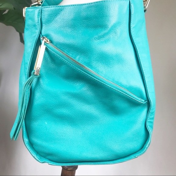 Kelsi Dagger | Issy convertible crossbody bag - Picture 5 of 8